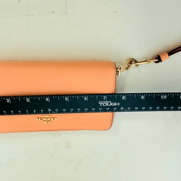 Coach Peach Leather Wristlet Wallet With Gold Hardware Zip Around Closure - Picture 10 of 16